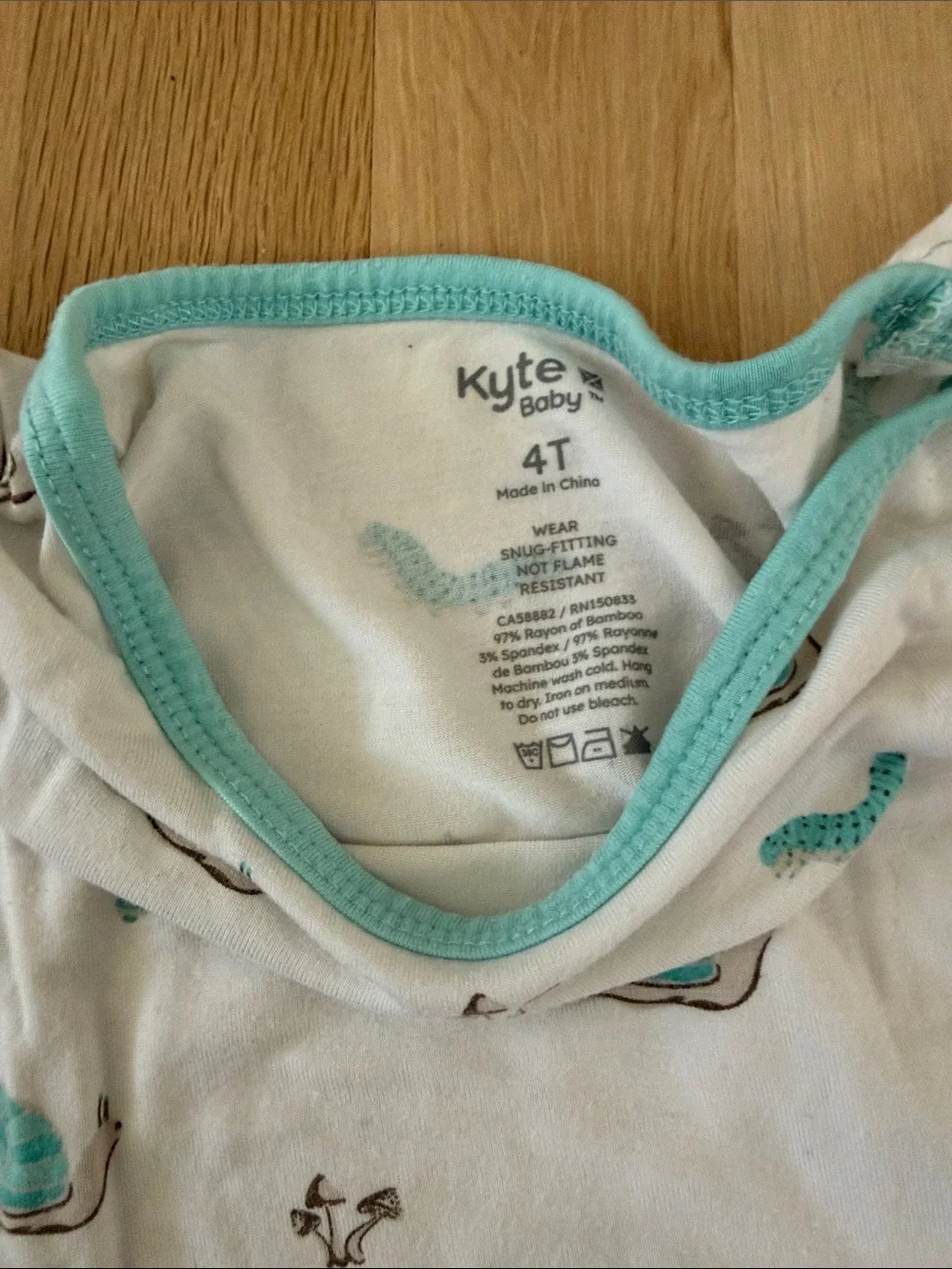 Kids White and Teal Snail Print Pajama Set - Cute Short Sleeve & Shorts Size 4